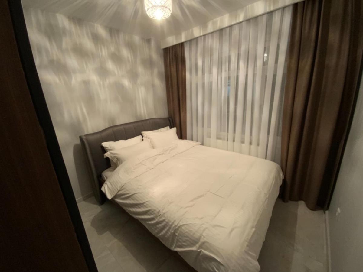 Luxury Z-Apart Family Homes 2 Bedrooms Wifi Near Metro Zeytinburnu อิสตันบูล ภายนอก รูปภาพ