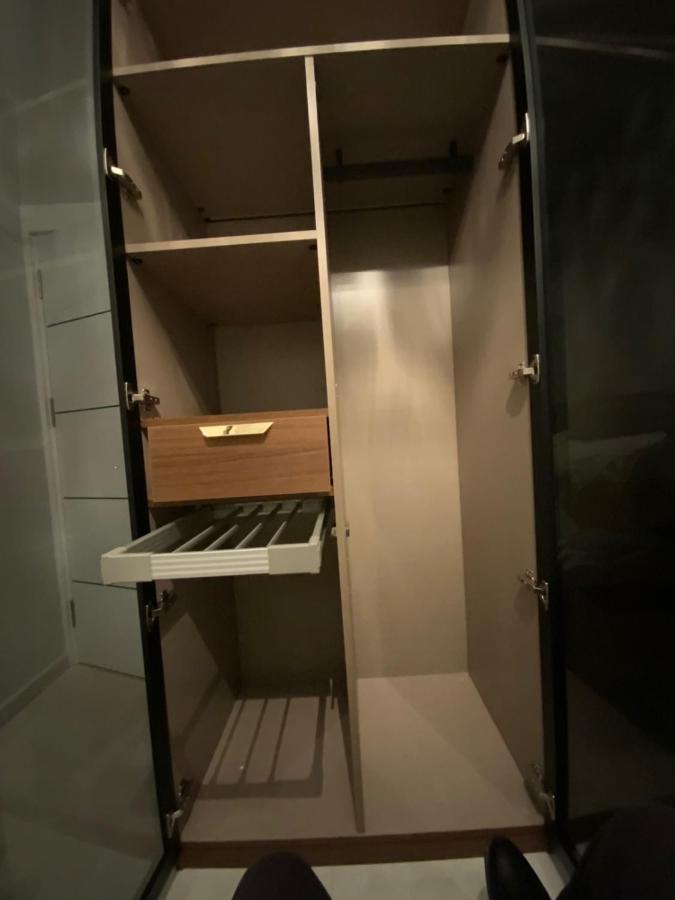 Luxury Z-Apart Family Homes 2 Bedrooms Wifi Near Metro Zeytinburnu อิสตันบูล ภายนอก รูปภาพ